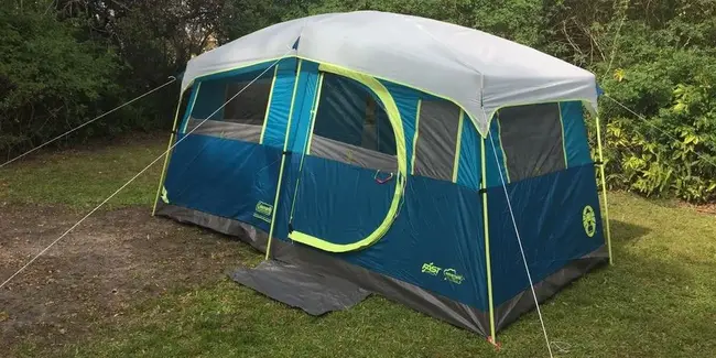 Outdoor Adventure River Specialists : 户外探险河流专家