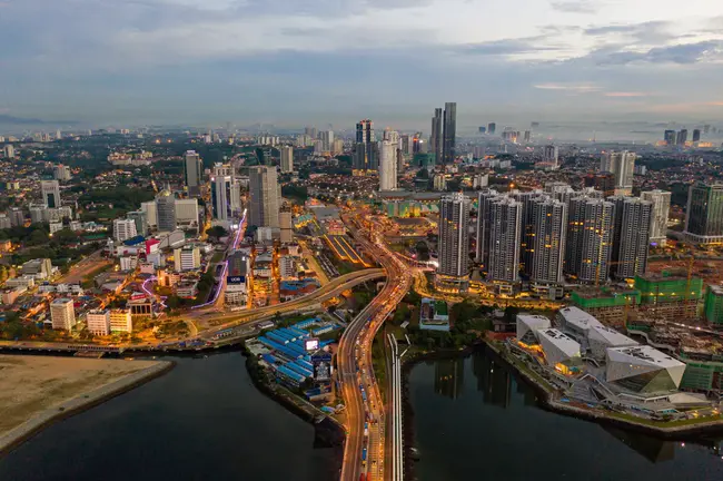 Johor Incubation Center : 柔佛孵化中心