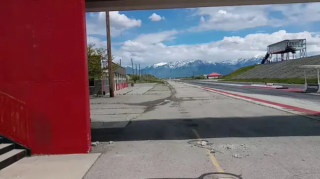 Rocky Mountain Raceway : 落基山赛车道