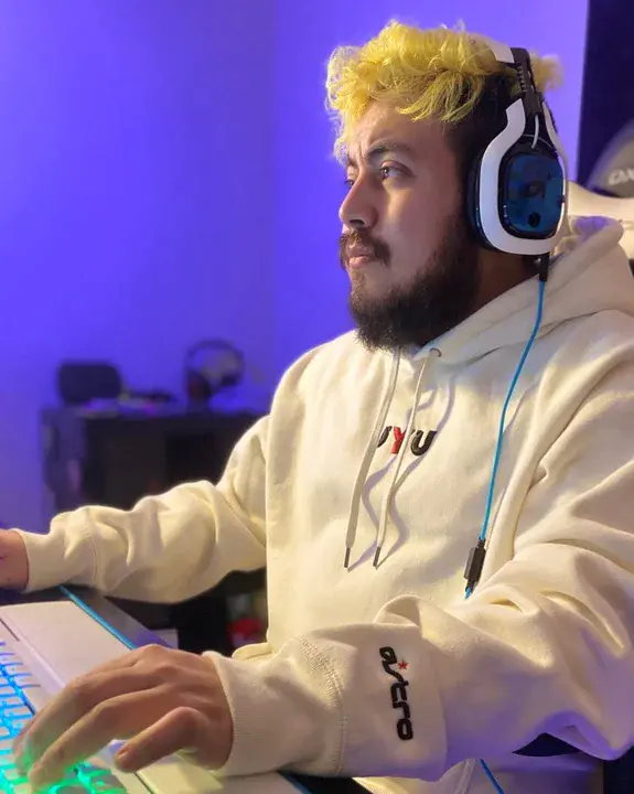 Can you tell me the condition of the sea observed at ( Place or coordinates)? : 你能告诉我在（地点或坐标）观察到的海洋状况吗？