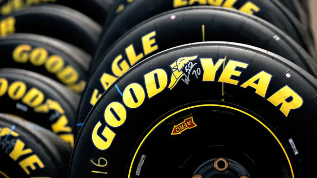 Goodyear : 固特异