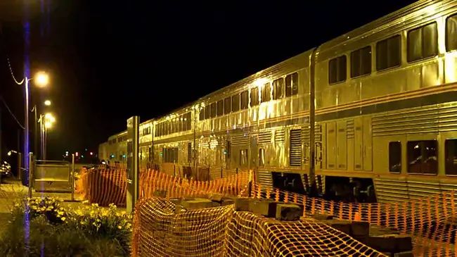 Centralia City Light : 中央城市灯