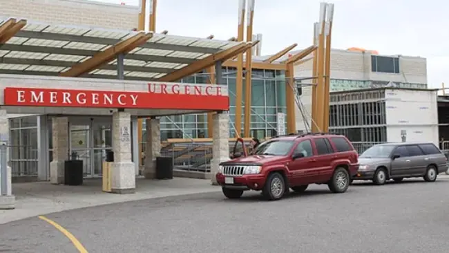 Thunder Bay Regional Hospital : 雷湾地区医院