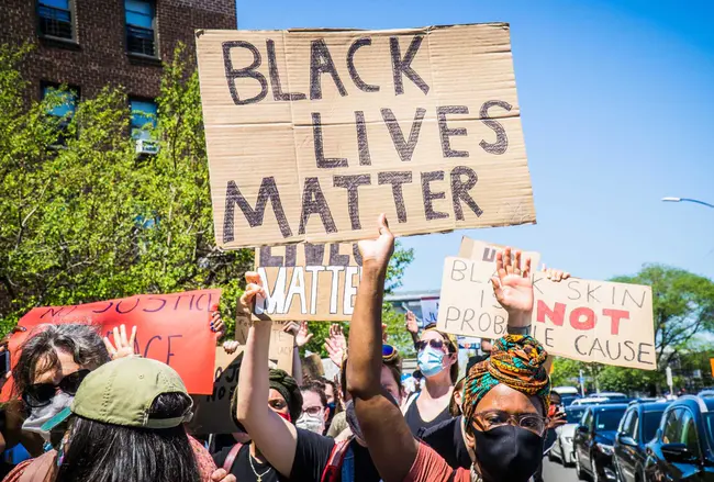 Black Cops Against Policy brutality : 黑人警察反对政策残暴