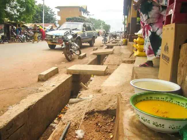 Koundara, Guinea : 科恩达拉，几内亚