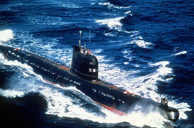 Unterseeboot : 德文潜水艇