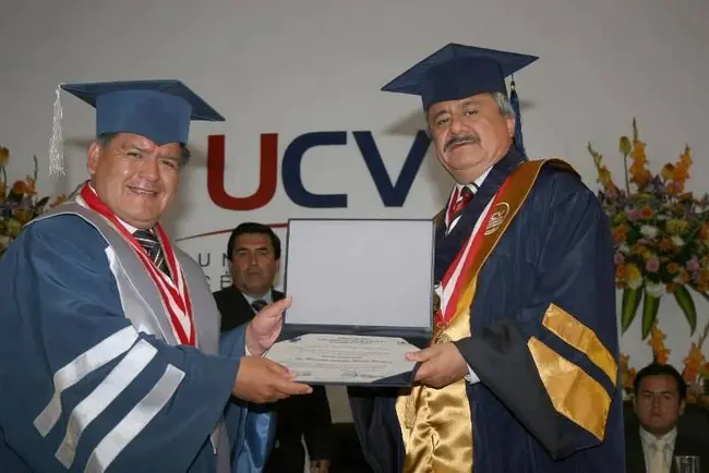 Universidad Francisco Marroquín : 弗朗西斯科·马罗金大学