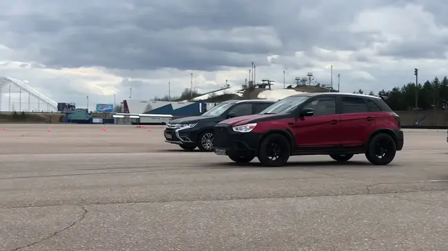 Mitsubishi Racing : 三菱赛车