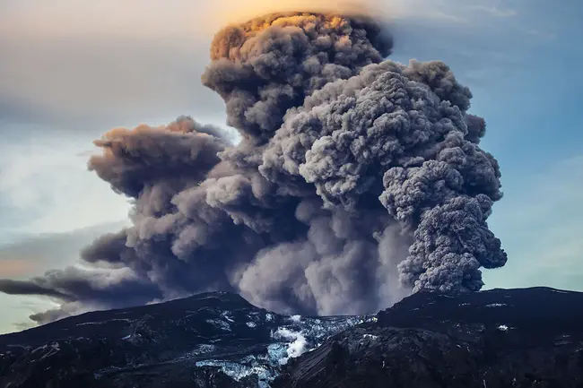 Volcanic Smog : 火山烟雾