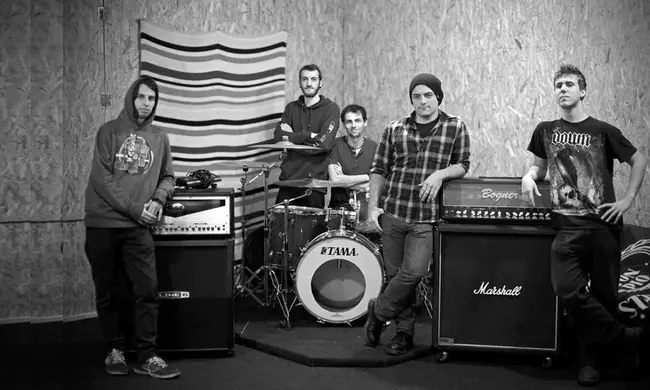 Multi Arts Production : 多艺术制作