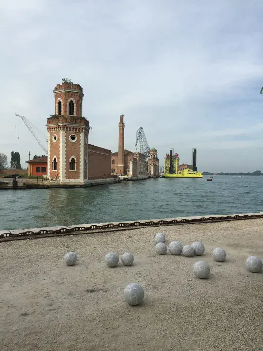 Woman Of the Last Hour : 最后一个小时的女人