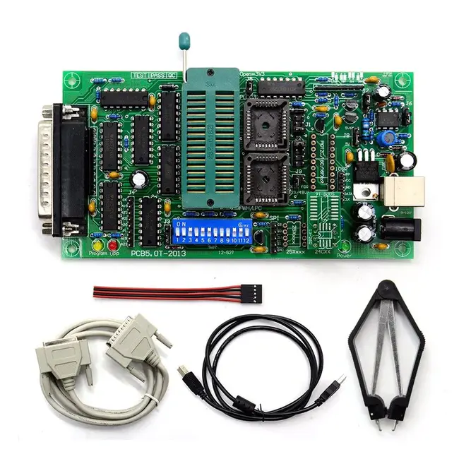 Advanced Programmable Interrupt Chip : 高级可编程中断芯片