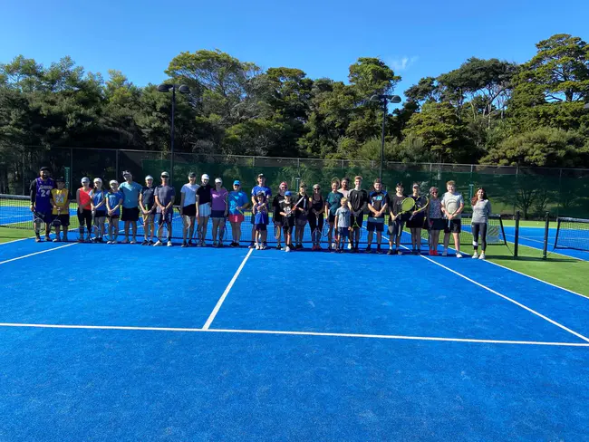 Wailuku Junior Tennis Club : 怀卢库青少年网球俱乐部