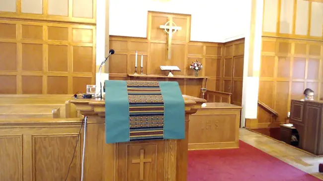 Calvary Community Church : 加略山社区教堂