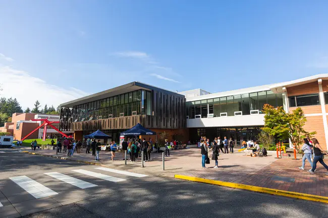 Western Michigan University Bookstore : 西密歇根大学书店