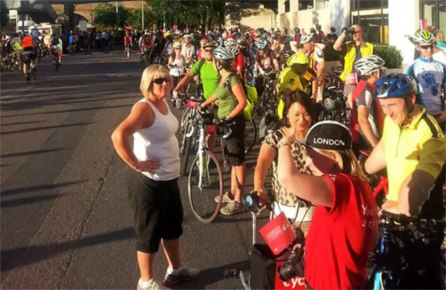 London Cycling Campaign : 伦敦自行车运动