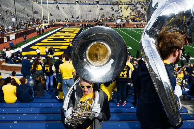 Michigan Wolverine Single Side-Band Network : 密歇根狼獾单边带网络