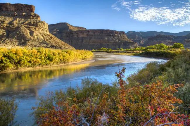 Colorado River Indian Tribe : 科罗拉多河印第安部落