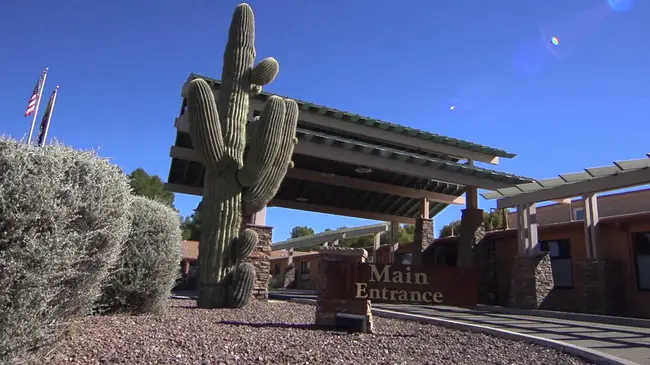 Wickenburg Regional Health Center : 威肯堡地区卫生中心