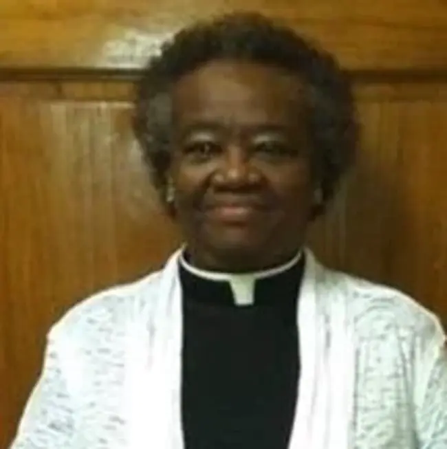 Pastor Johnson : 约翰逊牧师