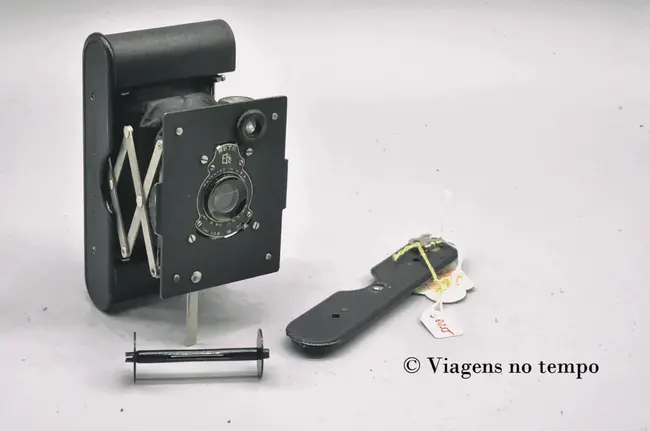 Vest Pocket : 背心口袋