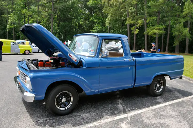 Arnold Field Airport, Croswell, Michigan USA : 美国密歇根州克罗斯韦尔阿诺德机场