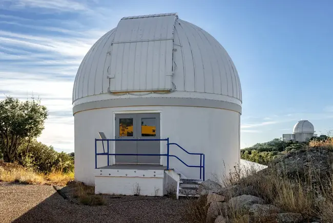 Burrell Schmidt telescope : 施密特望远镜