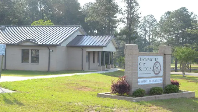Thomas County Central High School : 托马斯县中心高中