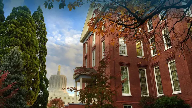 Willamette University College of Law : 威拉米特大学法学院