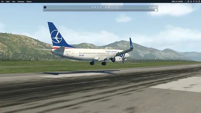 Center Line : 中心线