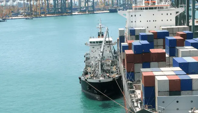 Ship Habitation And Decontamination : 船舶居住和净化