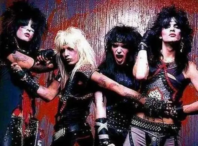 Motley Crue : 克鲁小丑