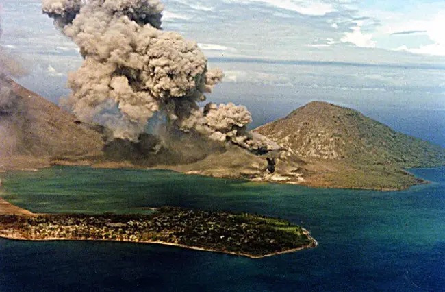 Rabaul Volcano Observatory : 拉包尔火山天文台