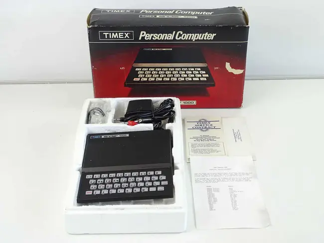 Sinclair Timex personal computer, based on Z-80 microprocessor : Sinclair Timex个人电脑，基于Z-80微处理器
