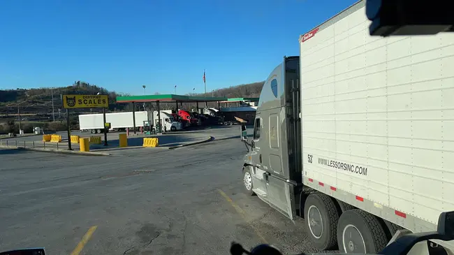 Tennessee Truck Lines : 田纳西州卡车运输公司