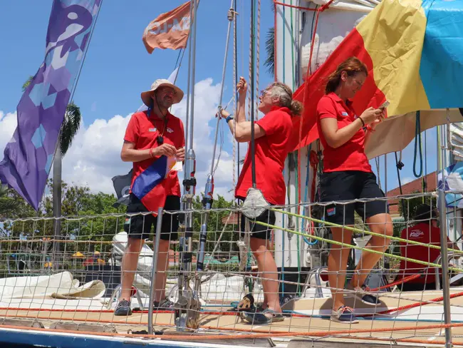 Subic Bay Training Camp : 苏比克湾训练营