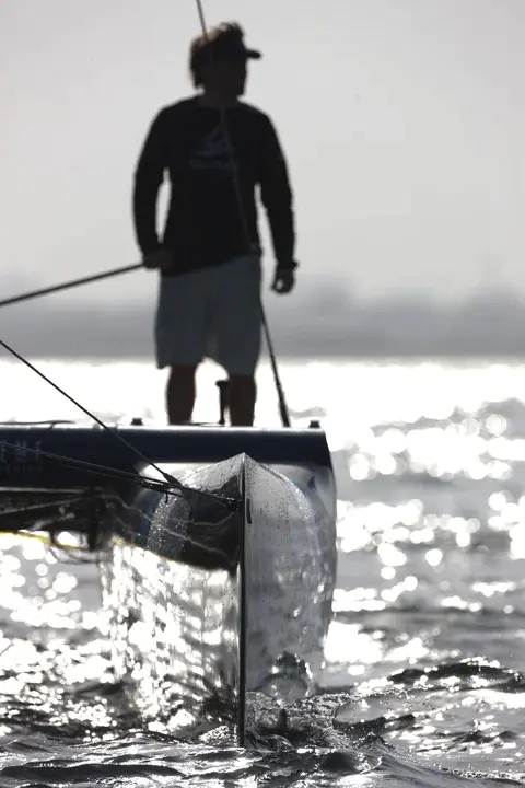 Fishing At a Quarry : 在采石场钓鱼