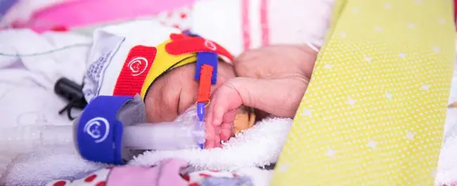 Neonatal Intensive Care Nursey : 新生儿重症监护室