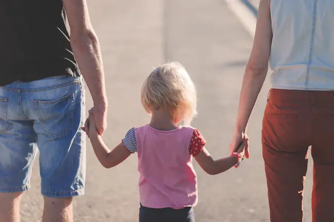 Parents United for Child Care : 父母联合照顾孩子