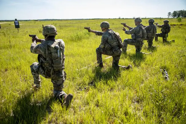 Airborne Regimental Combat Team : 空降团战斗队