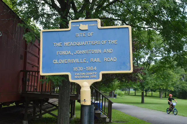 Adirondack Railway Preservation Society : 阿迪朗达克铁路保护协会