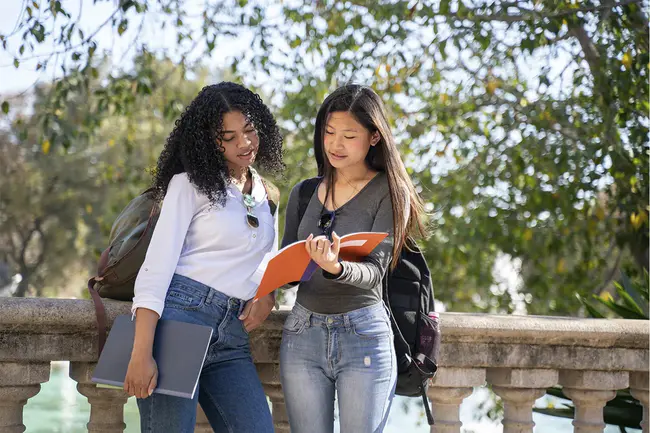 California Academy of General Dentistry : 加州普通牙科学院