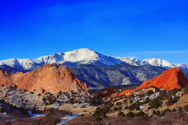 Memorial Hospital Heliport, Colorado Springs, Colorado USA : 美国科罗拉多科罗拉多斯普林斯机场医院