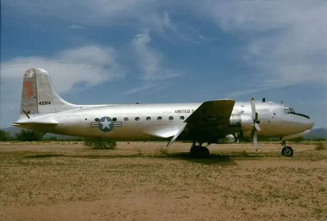 Ace Airpark Airport, Anderson, Indiana USA : 美国印第安纳州安德森机场