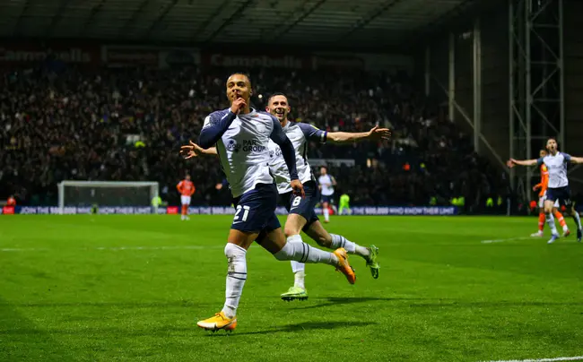 Preston North End Football Club : 普雷斯顿北区足球俱乐部