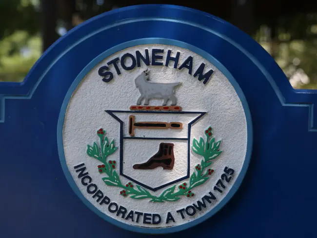 Stoneham Municipal Employees Federal Credit Union : 斯托纳姆市政雇员联邦信用合作社