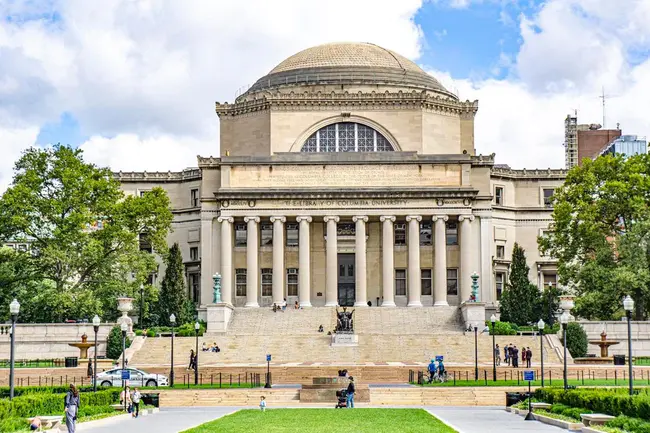 Columbia University, College of Physicians and Surgeons : 哥伦比亚大学医师和外科医生学院