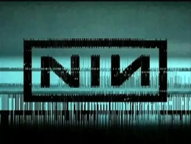 Nine Inch Nails : 九寸钉乐团