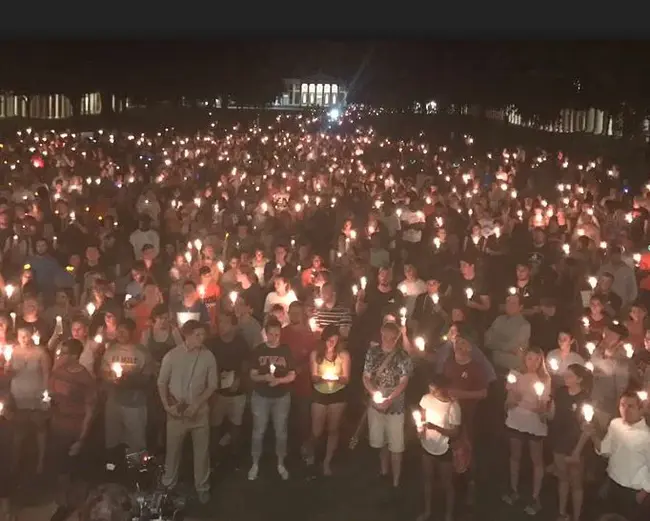 Charlottesville, VA : 弗吉尼亚州夏洛茨维尔