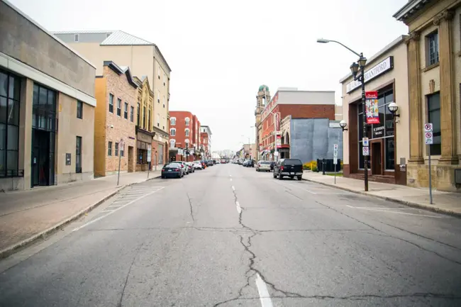 Brantford, SD : 布兰特福德